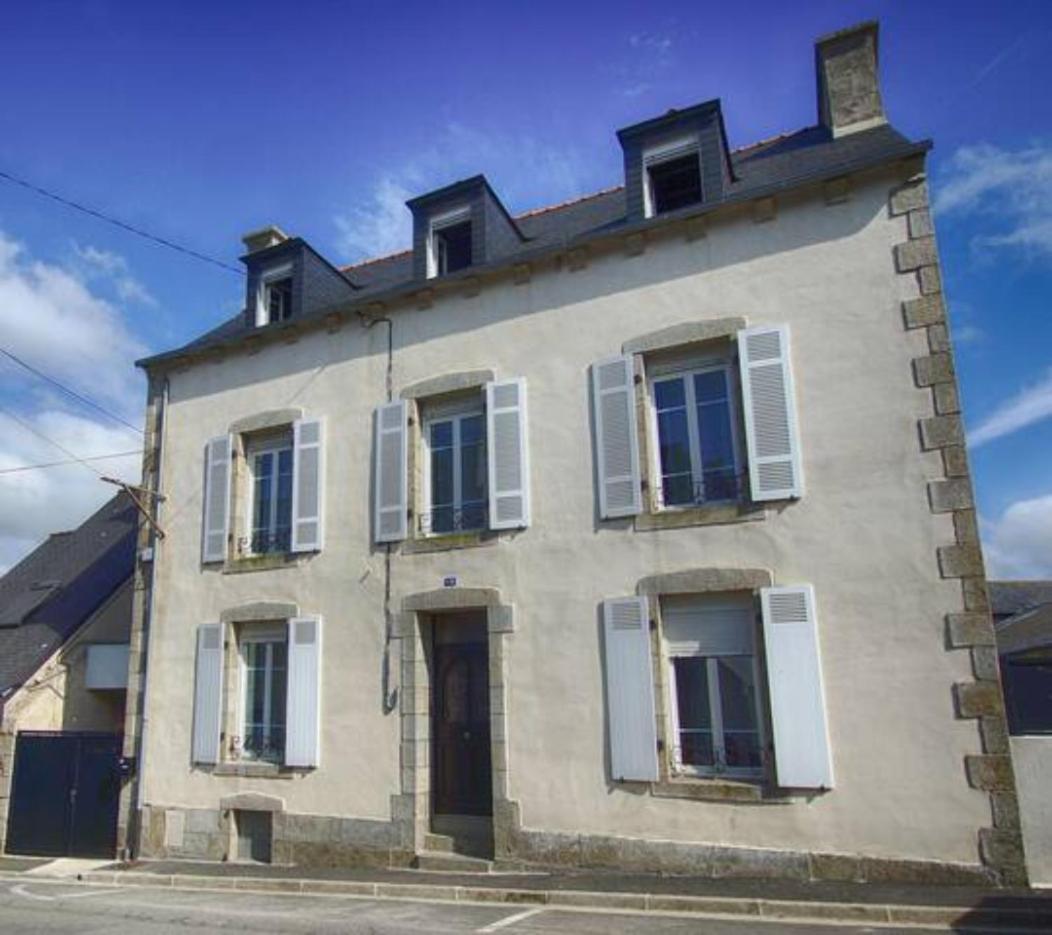 Le Quai 18 Panzió Lesneven Kültér fotó